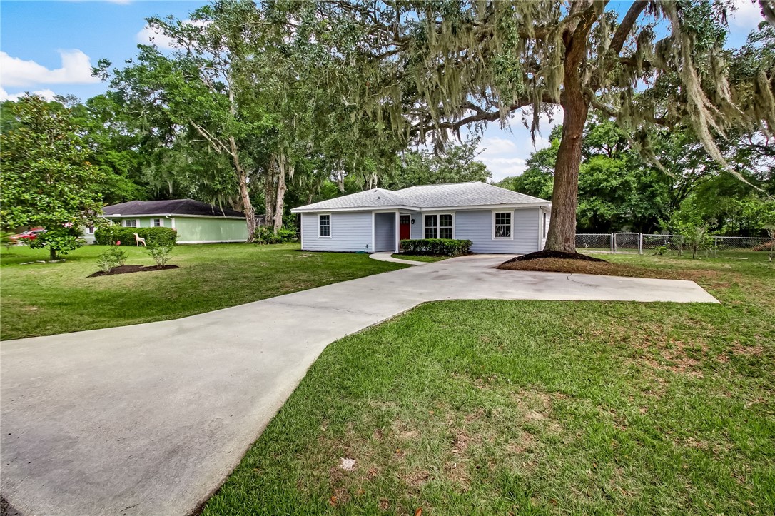 140 Powderhorn Road St. Marys, GA 31558 - Photo 3 of 36