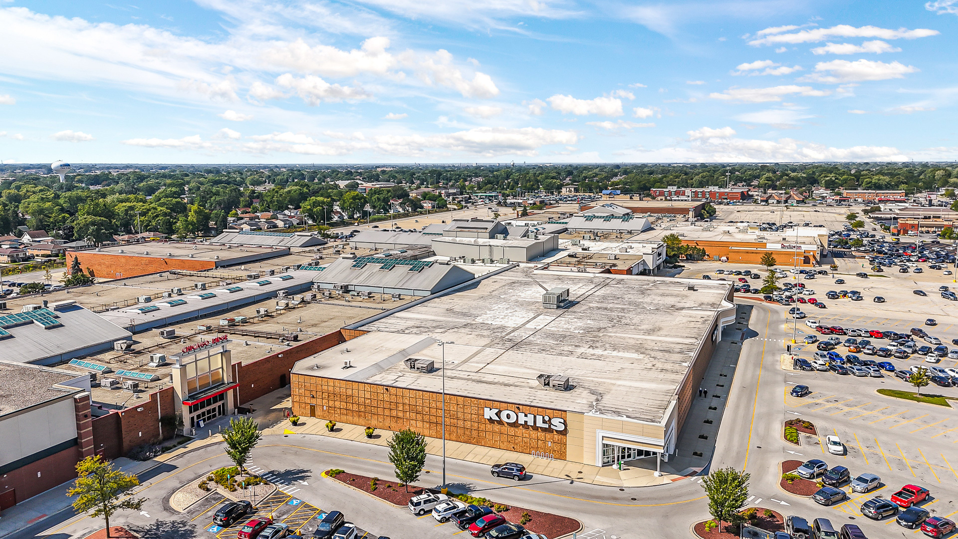 10620 Ridgeland Avenue, Unit 2B Chicago Ridge, IL 60415 - Photo 23 of 25 an aerial view of a city