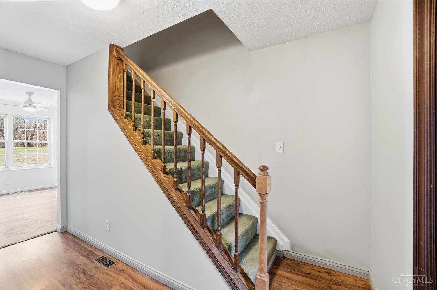 5285 Yeatman Road Cincinnati, OH 45252 - Photo 27 of 72