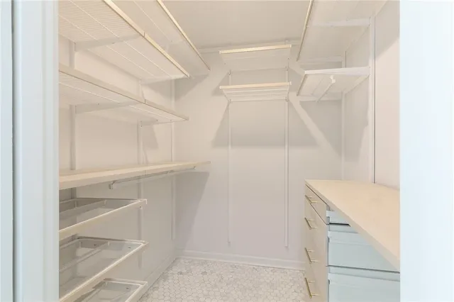 $775,000 | 1050 Lakemont Trace, Roswell, GA 30075