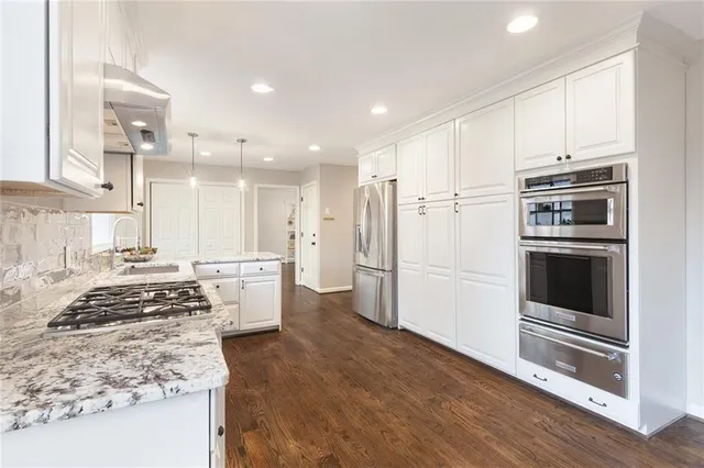 $775,000 | 1050 Lakemont Trace, Roswell, GA 30075