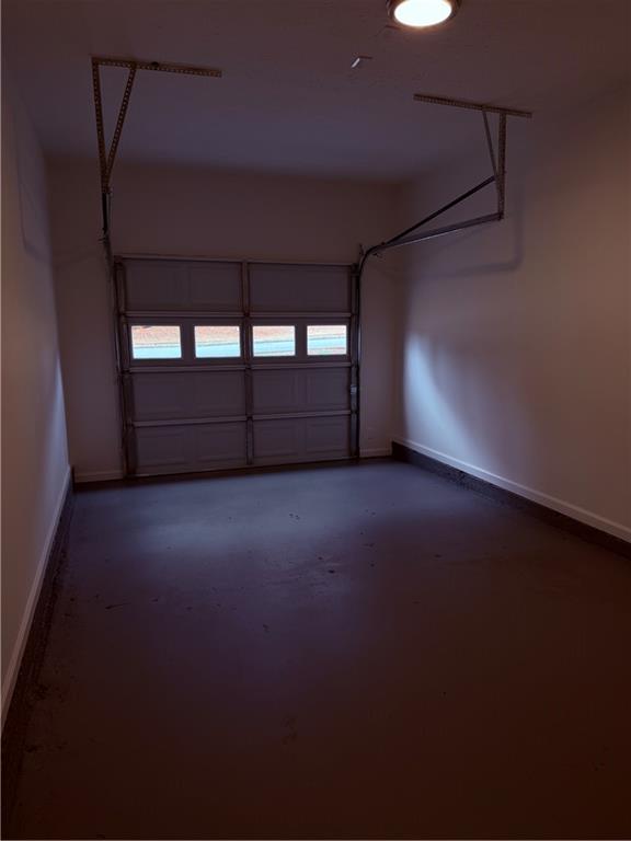 28 Hampton Drive Cartersville, GA 30121 - Photo 12 of 24 a view of empty room with windows