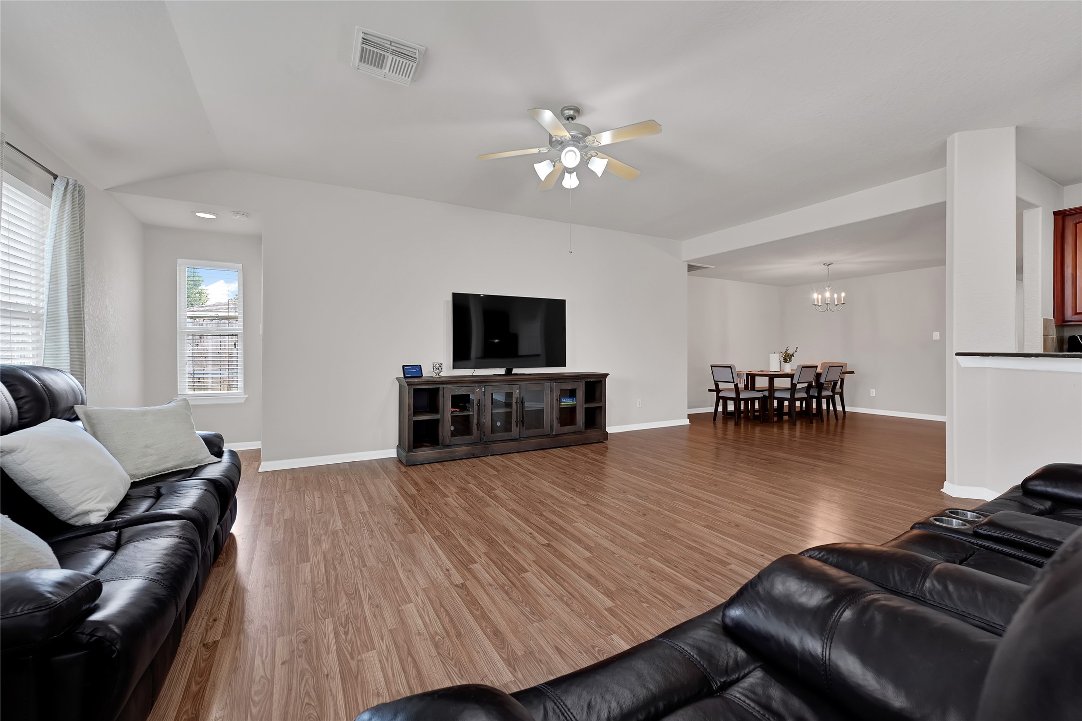 3114 Rendezvous Court Spring, TX 77373 - Photo 10 of 24