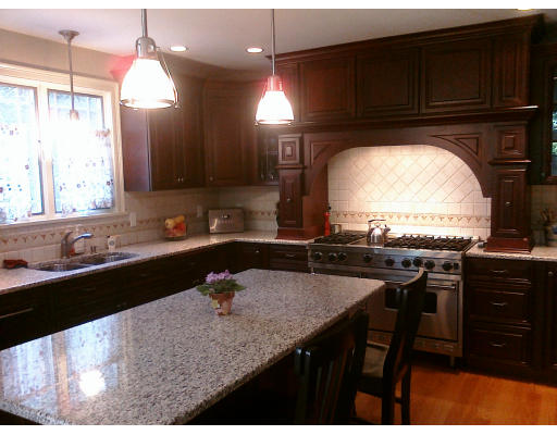 2 Robert Road Marblehead, MA 01945 - Photo 4 of 8 Gallery Image 4