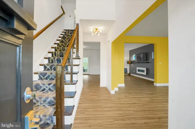 $599,900 | 198 Aberdeen Lane, State College, PA 16801