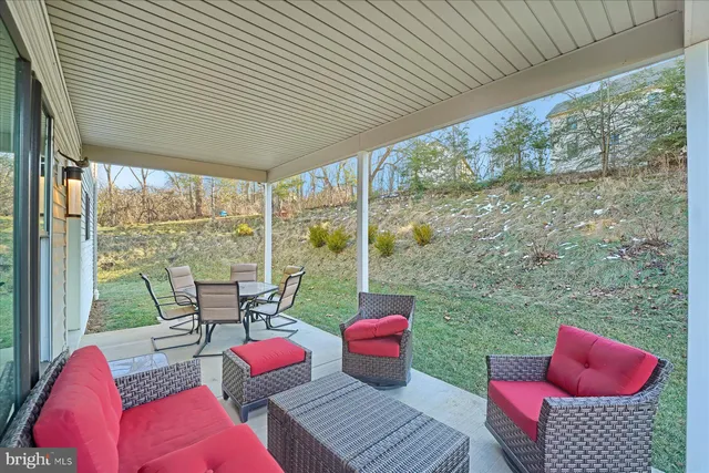 $599,900 | 198 Aberdeen Lane, State College, PA 16801