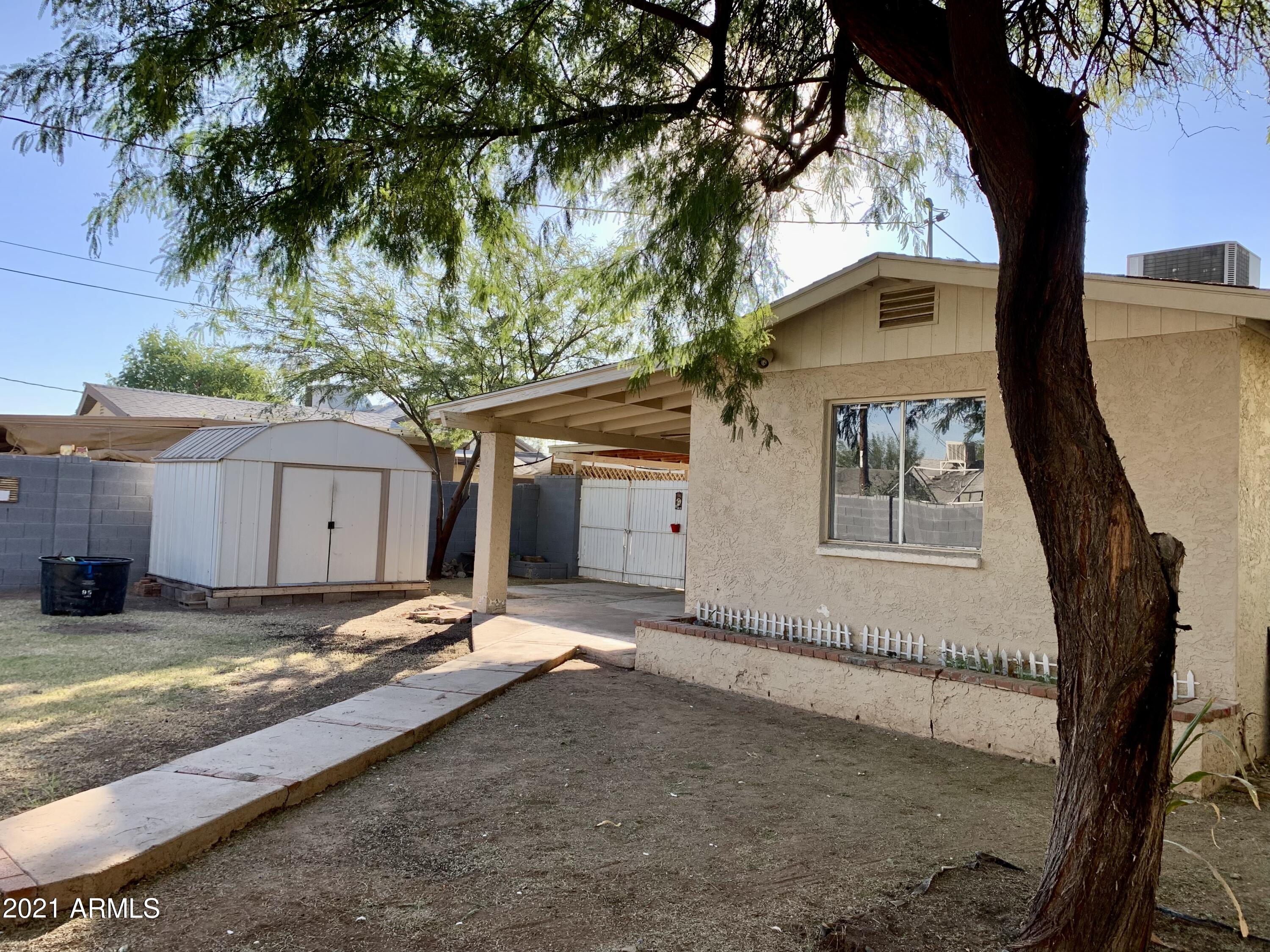 638 West Chipman Road Phoenix, AZ 85041 - Photo 17 of 20 F3FAD8B1-F5B9-4DDC-9B9C-79C6B684965D