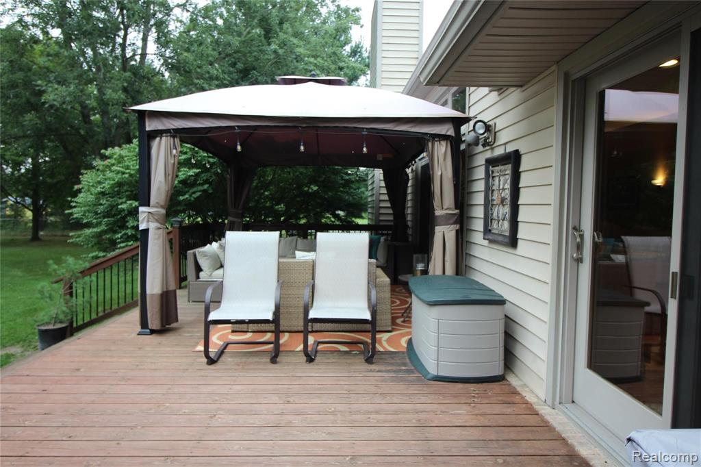 16089 Bak Road Belleville, MI 48111 - Photo 43 of 52