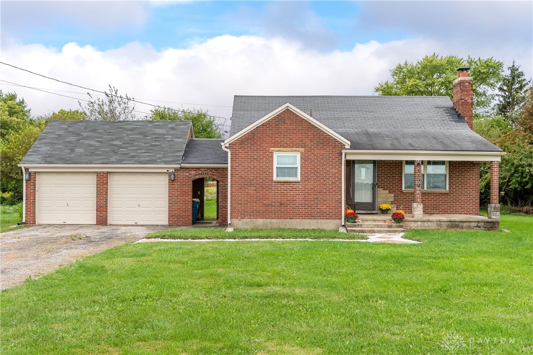 11083 Haber Road Clayton, OH 45322 - Photo 2 of 36
