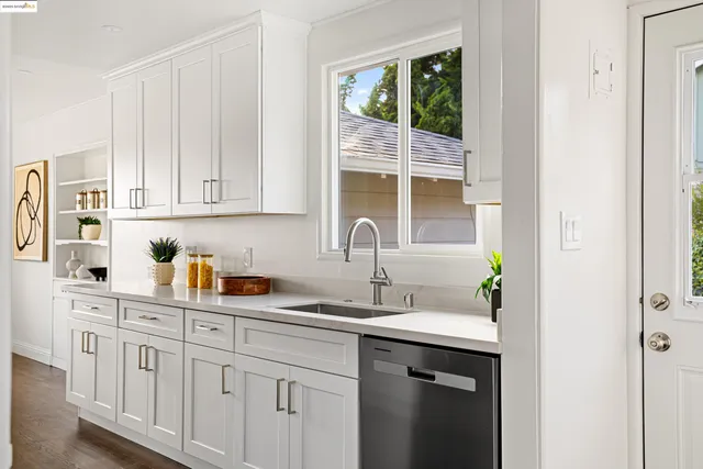 $899,000 | 1408 Everett Street, El Cerrito, CA 94530