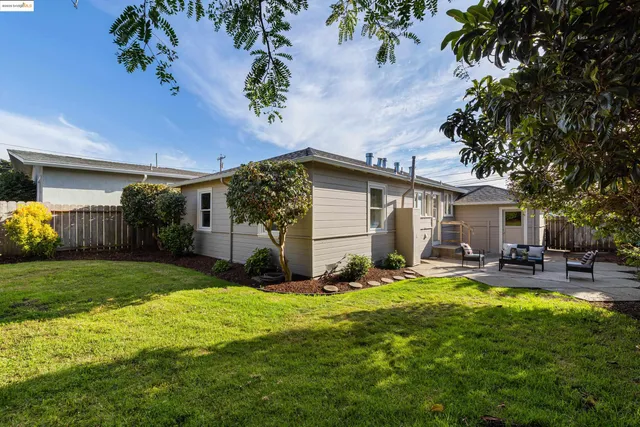 $899,000 | 1408 Everett Street, El Cerrito, CA 94530