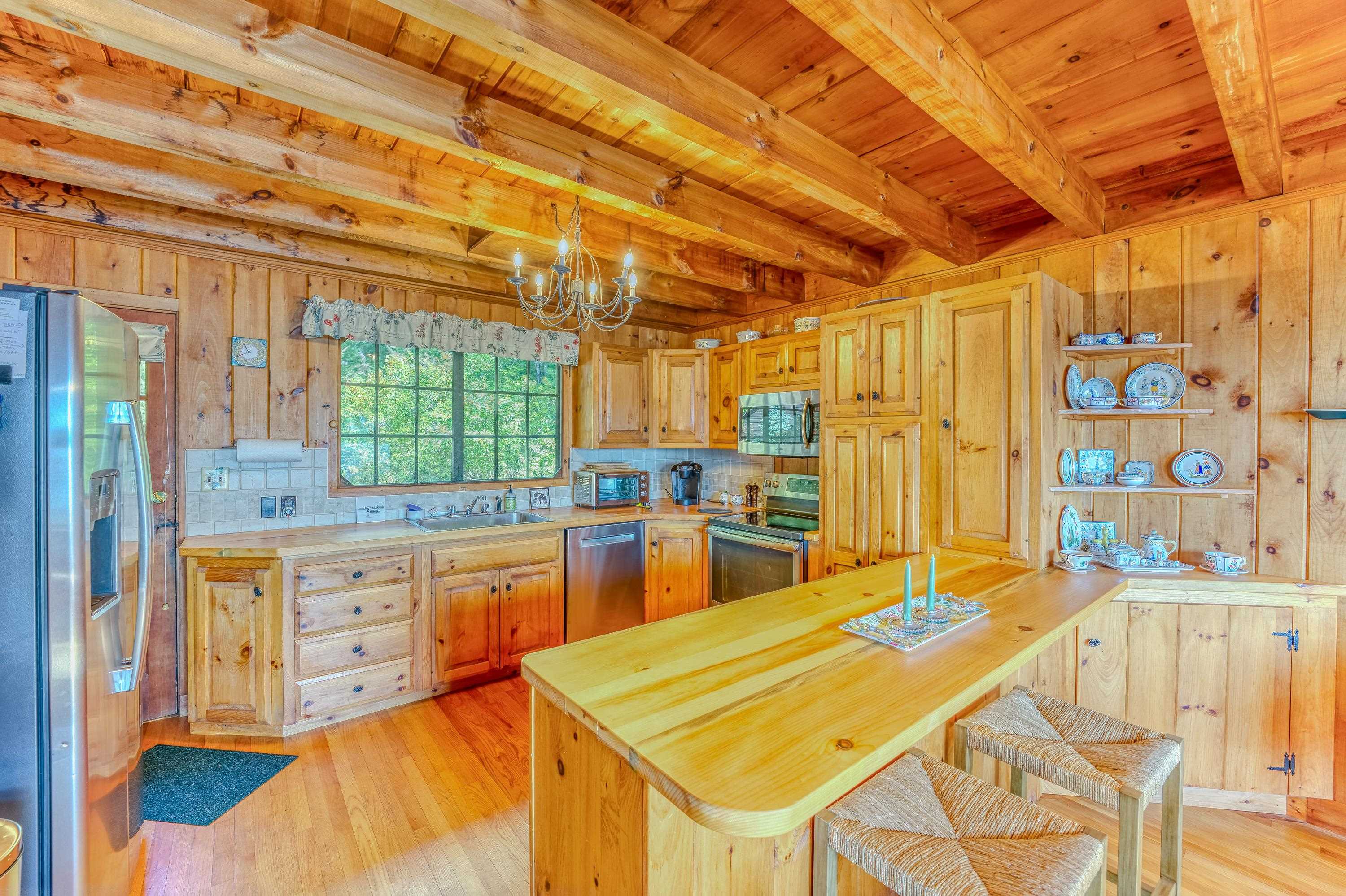 156 Mooney Point Road Holderness, NH 03245 - Photo 4 of 38
