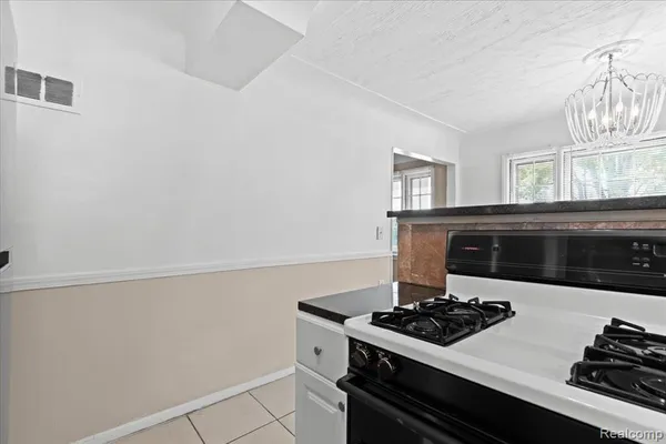 $335,000 | 4200 Lois Street, Dearborn, MI 48126