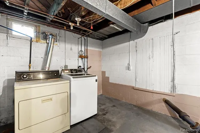 $349,990 | 4200 Lois Street, Dearborn, MI 48126