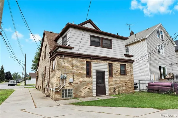 $335,000 | 4200 Lois Street, Dearborn, MI 48126