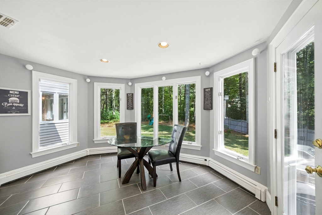 86 York Road Mansfield, MA 02048 - Photo 15 of 42 Gallery Image 15