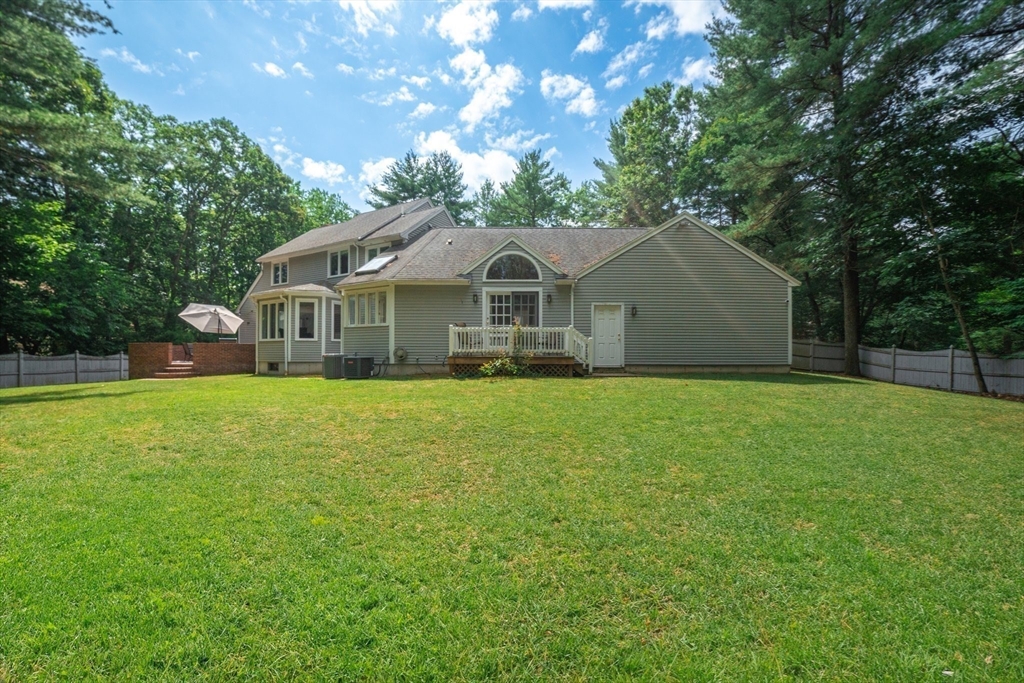 86 York Road Mansfield, MA 02048 - Photo 34 of 42 Gallery Image 34
