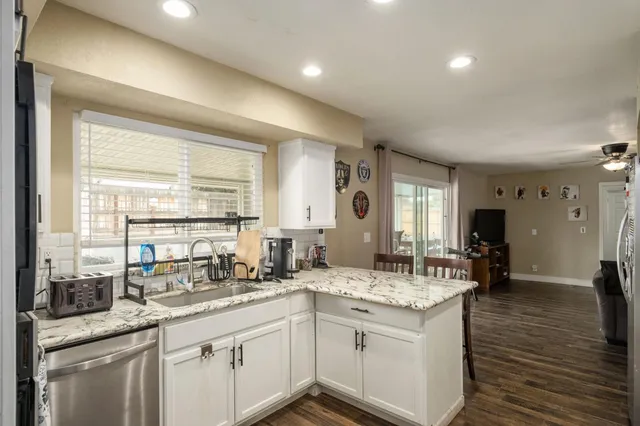 $550,000 | 93 North Osmun Avenue, Clovis, CA 93612