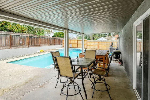 $550,000 | 93 North Osmun Avenue, Clovis, CA 93612