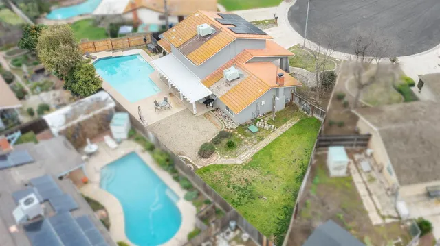 $550,000 | 93 North Osmun Avenue, Clovis, CA 93612