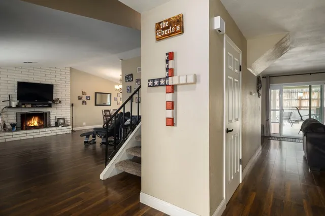 $550,000 | 93 North Osmun Avenue, Clovis, CA 93612