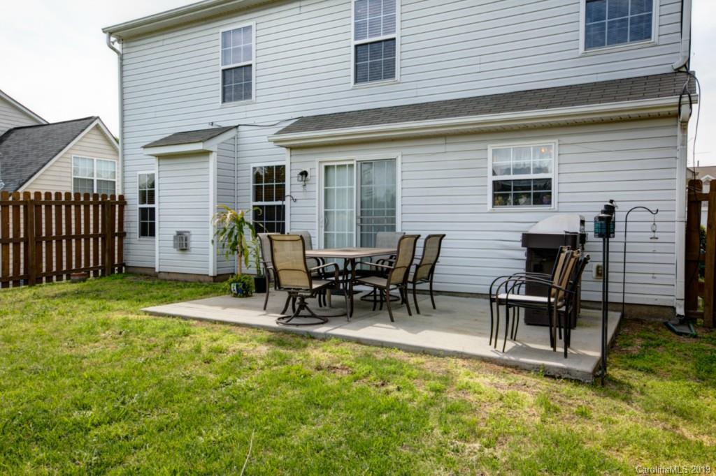 11405 Chapeclane Road Charlotte, NC 28278 - Photo 3 of 4