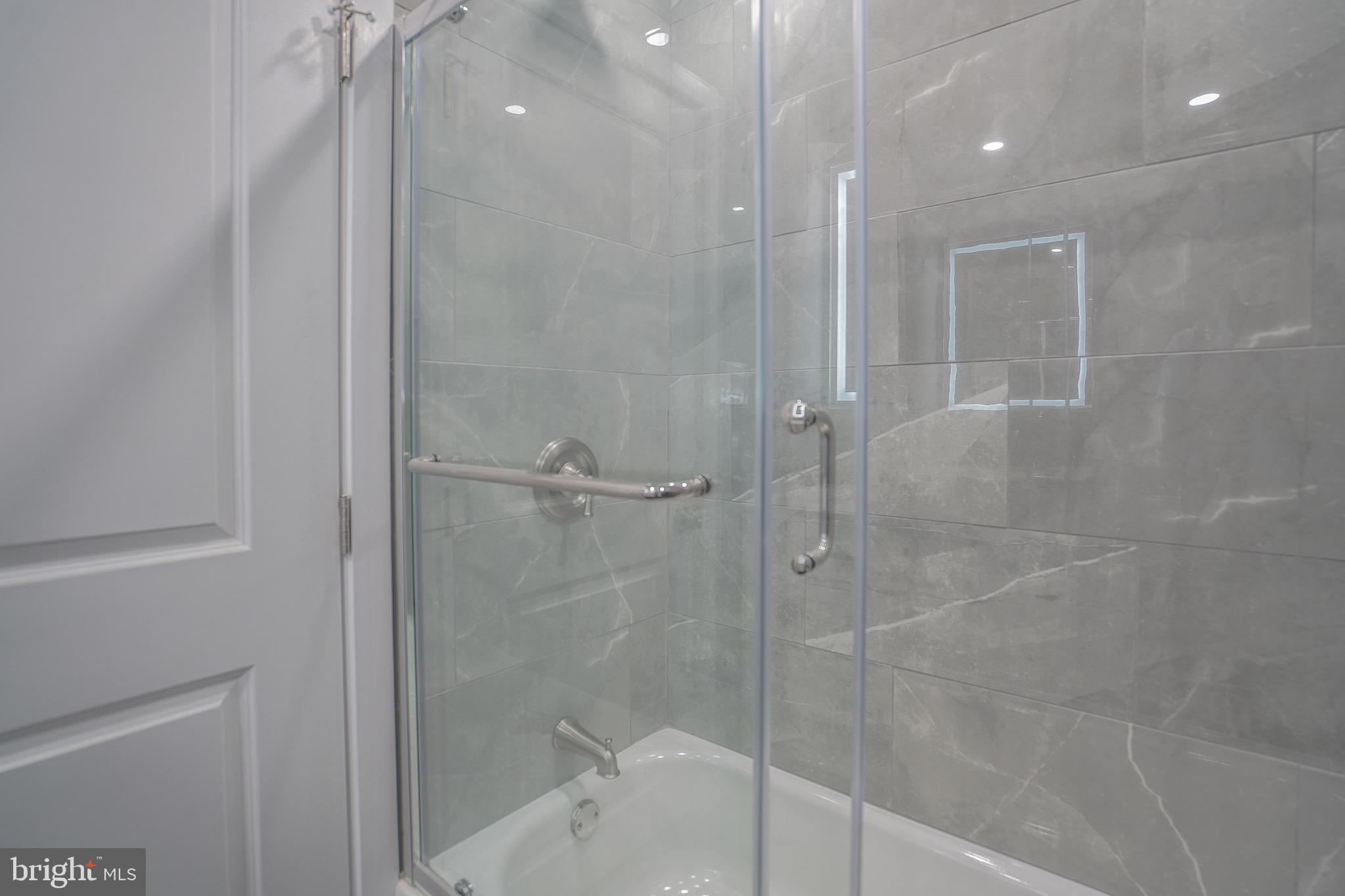 12116 Academy Road Philadelphia, PA 19154 - Photo 17 of 45