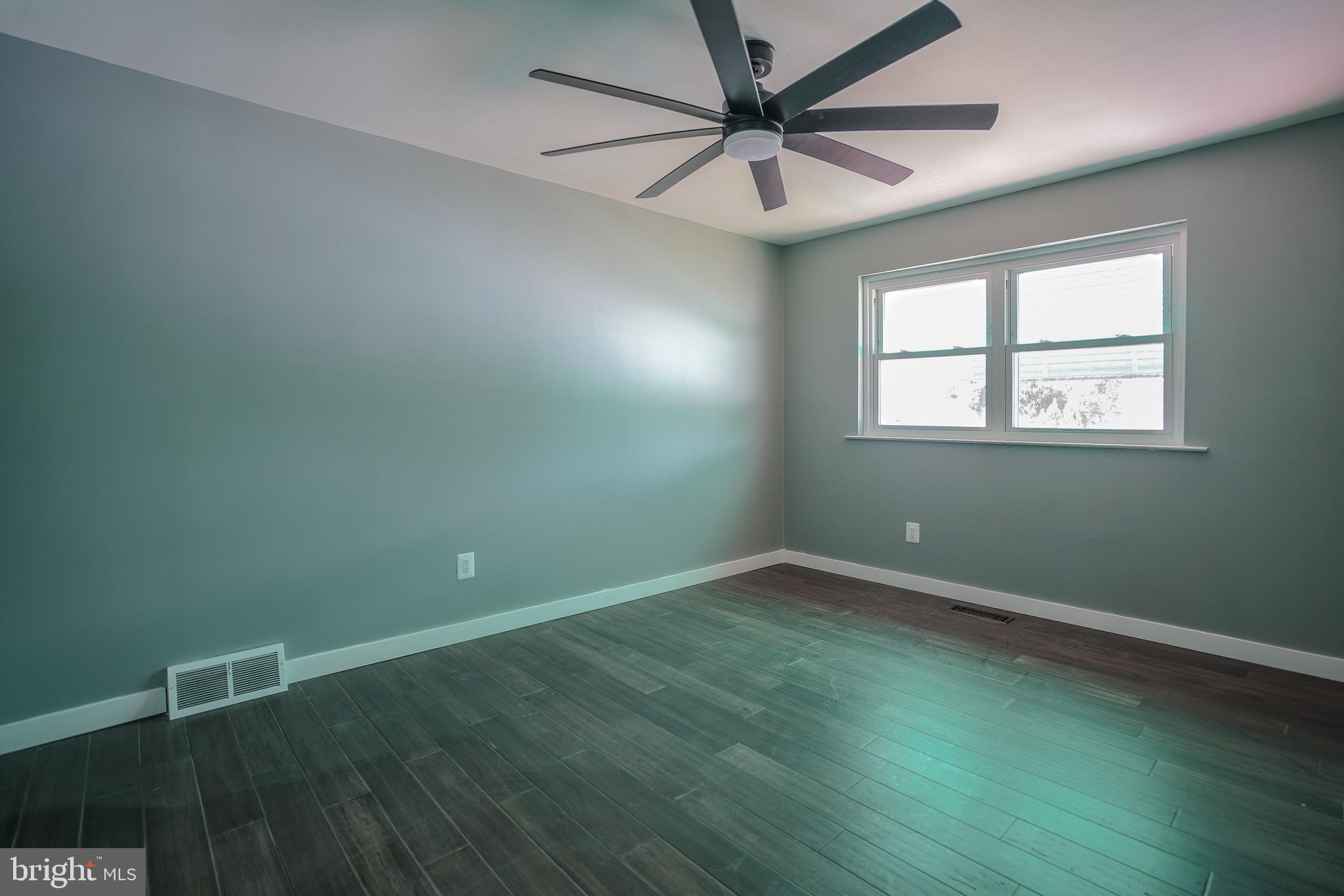 12116 Academy Road Philadelphia, PA 19154 - Photo 23 of 45
