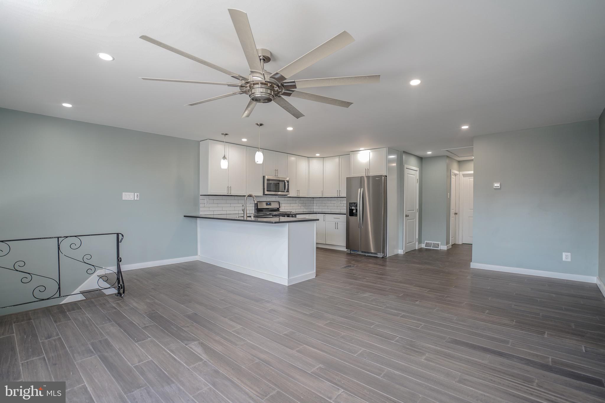 12116 Academy Road Philadelphia, PA 19154 - Photo 4 of 45