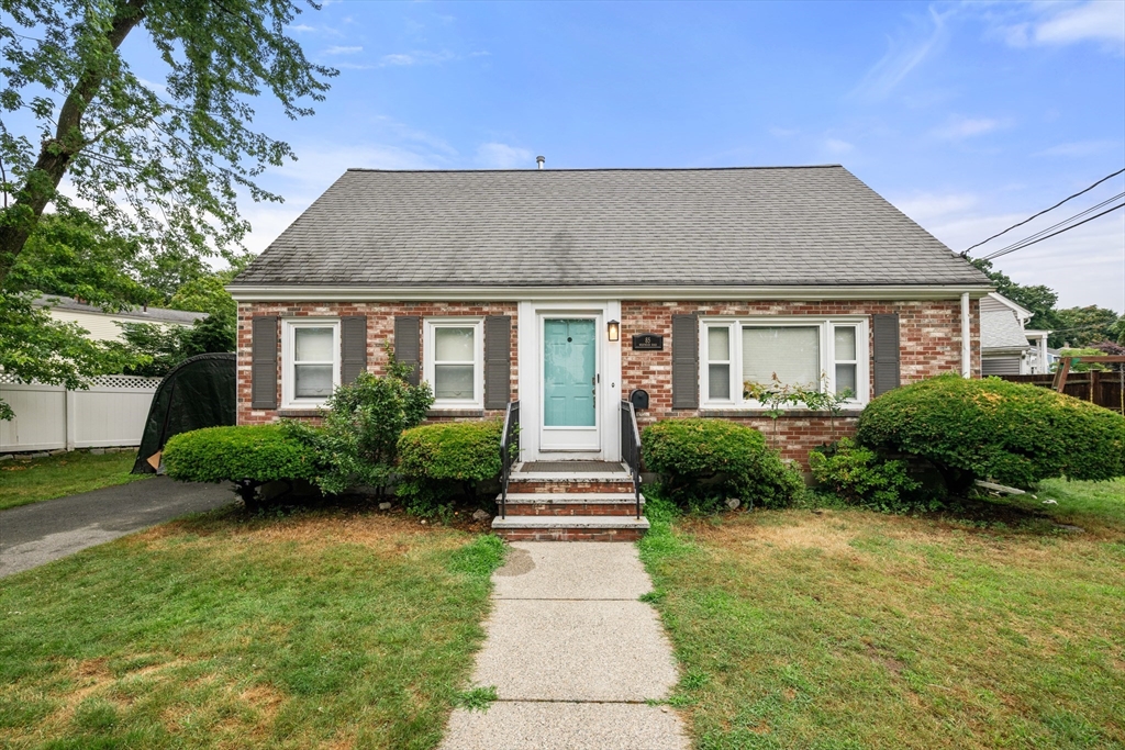 85 Westmoor Road Boston, MA 02132 - Photo 2 of 20 Gallery Image 2