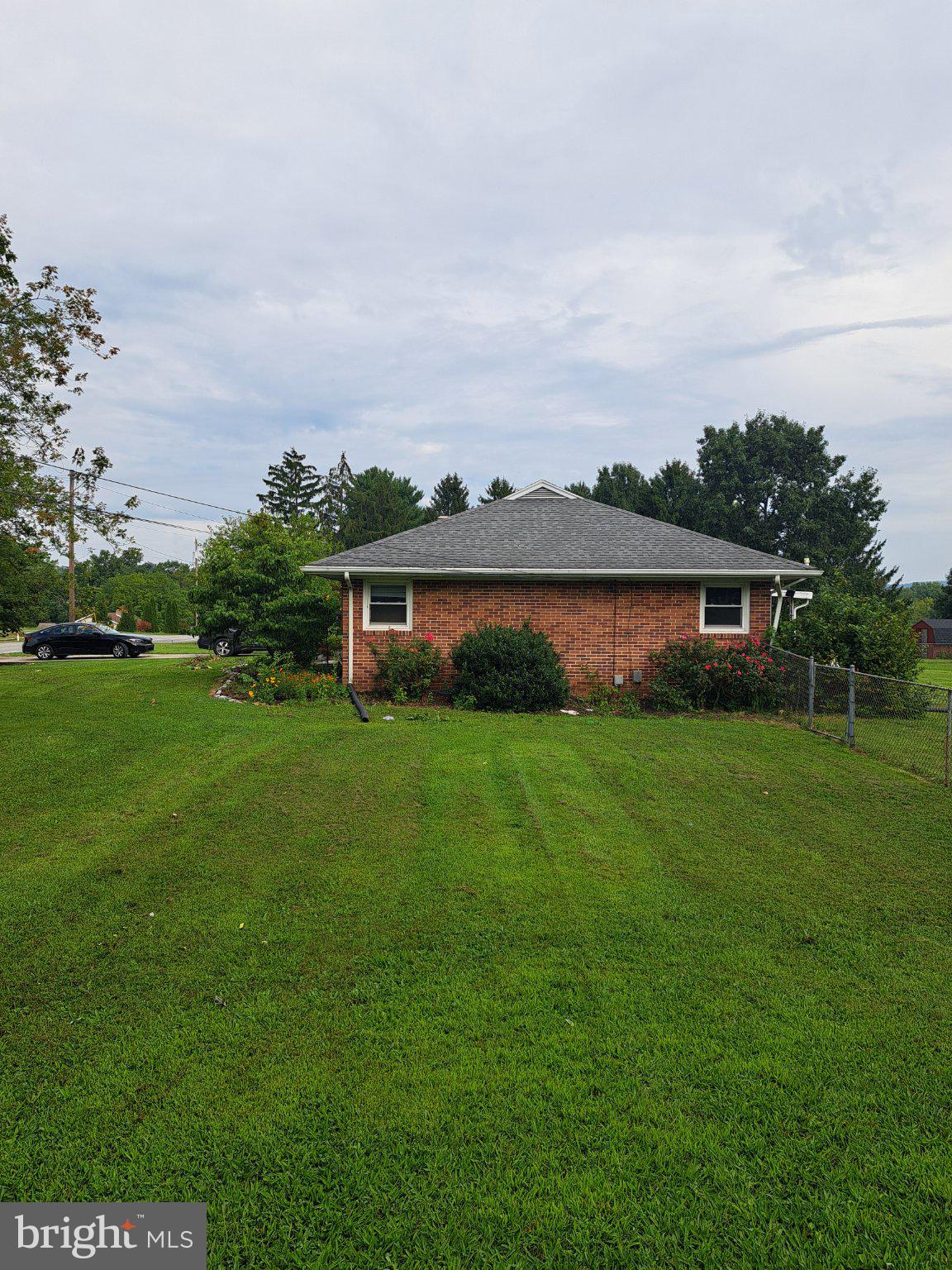 3237 Bull Road York, PA 17404 - Photo 3 of 5 Gallery Image 3