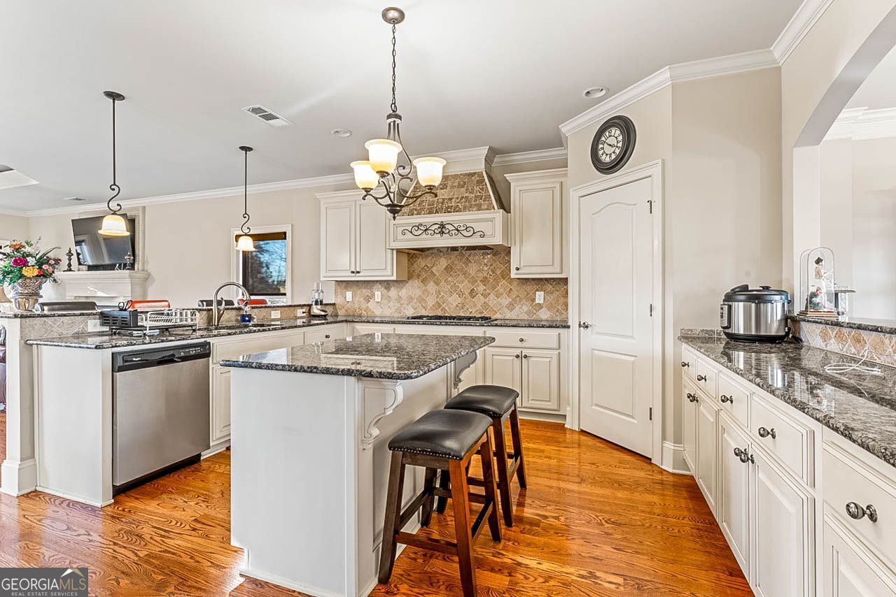 376 Masters Club Boulevard Hampton, GA 30228 - Photo 11 of 60