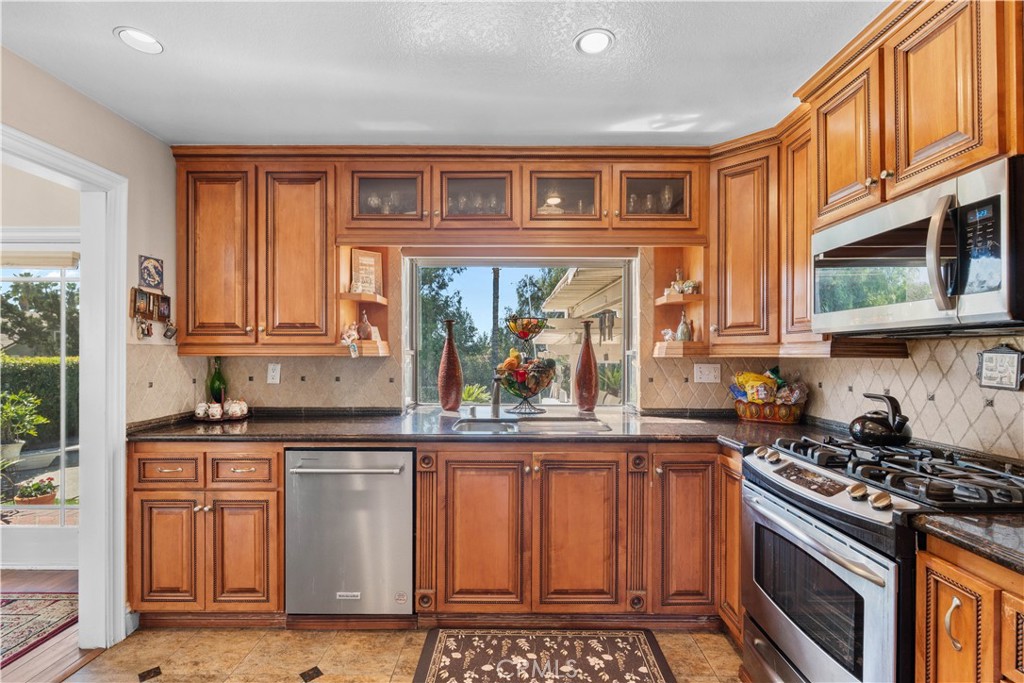 831 Colusa Drive Walnut, CA 91789 - Photo 8 of 37