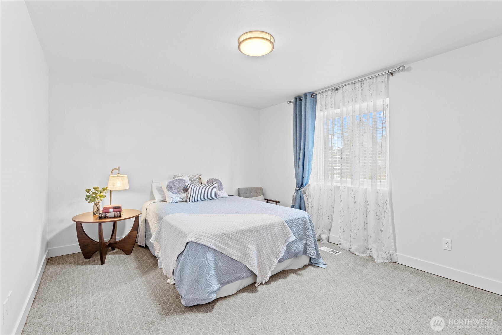 4002 45th Avenue Northeast Tacoma, WA 98422 - Photo 28 of 34