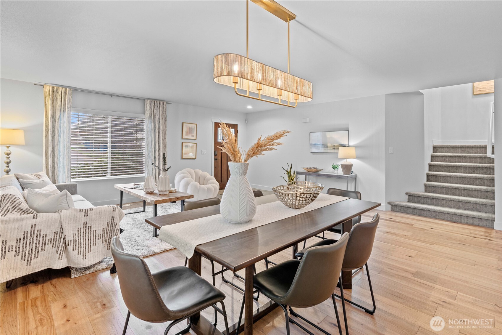 4002 45th Avenue Northeast Tacoma, WA 98422 - Photo 5 of 34