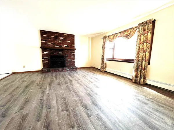 $3,500 | 23 Hospital Road, Templeton, MA 01436