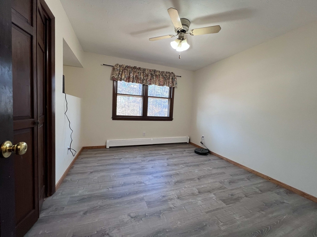 23 Hospital Road Templeton, MA 01436 - Photo 7 of 20