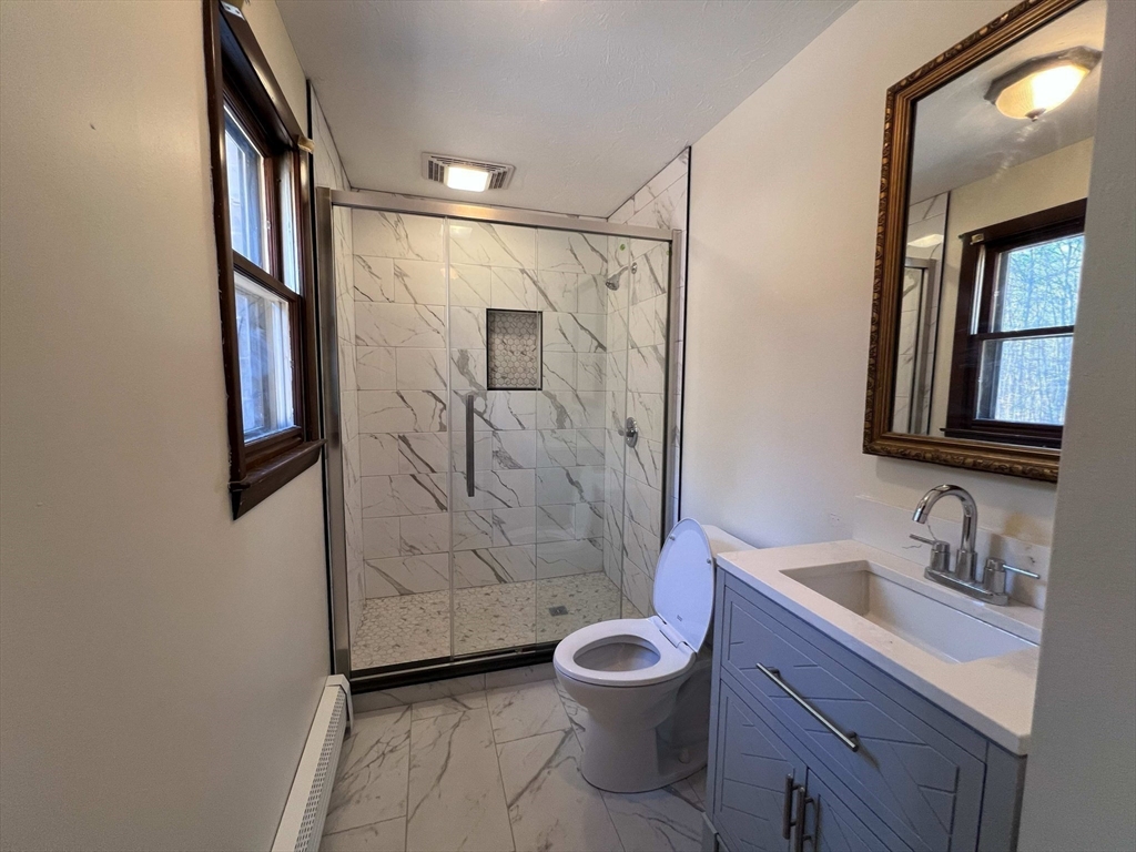 23 Hospital Road Templeton, MA 01436 - Photo 9 of 20
