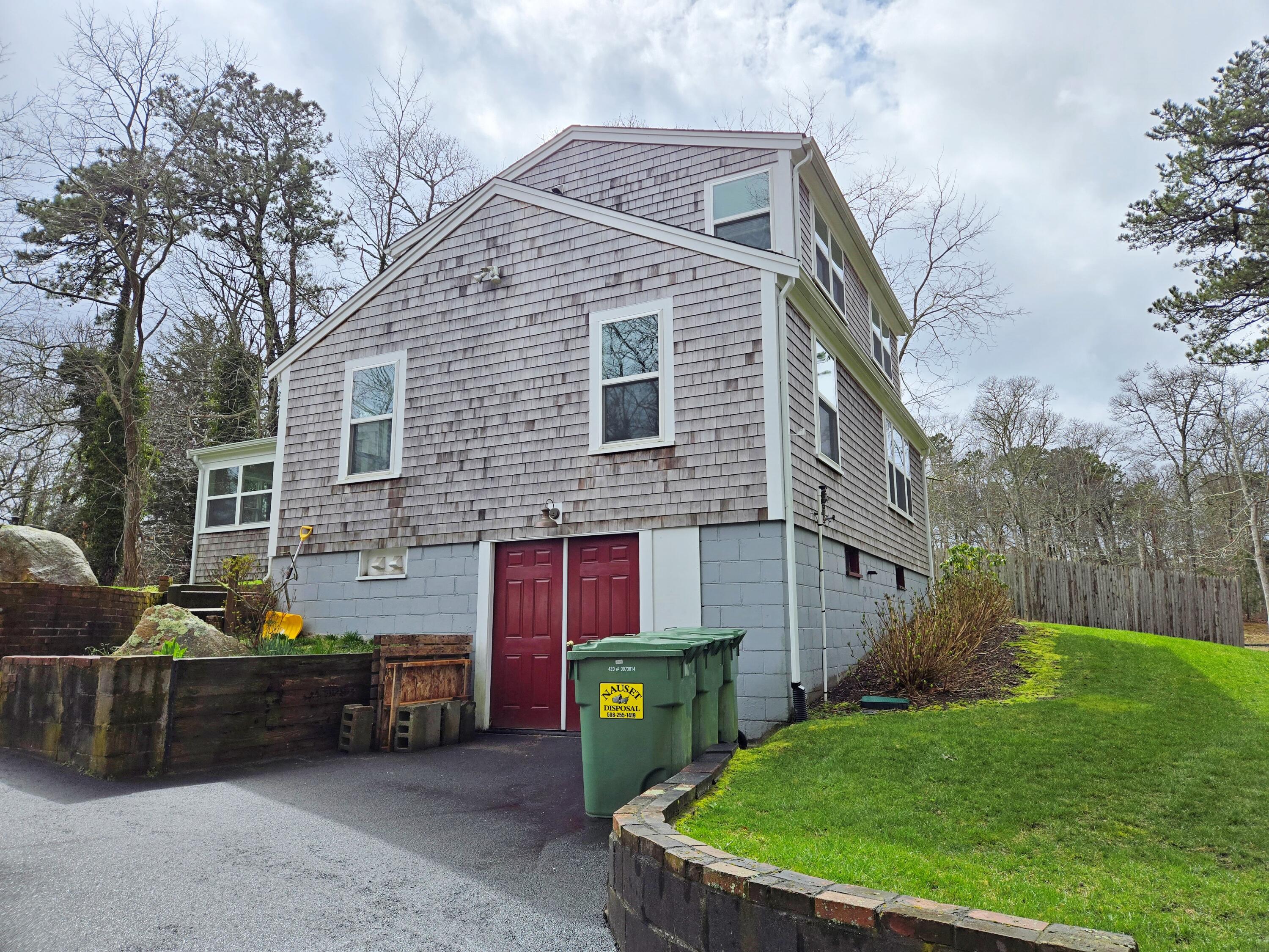 24 Old Tote Road Orleans, MA 02653 - Photo 10 of 81 20250408_140354 ()