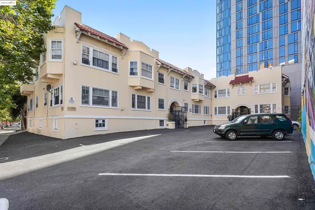 a car parked in front of a building