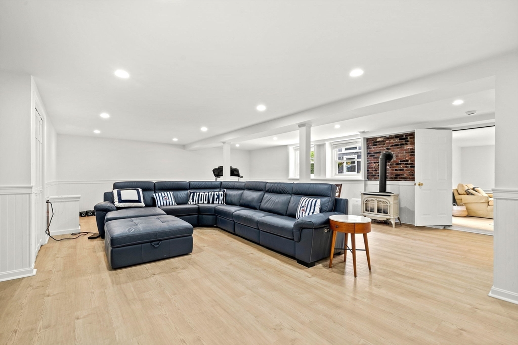 50 Holt Road Andover, MA 01810 - Photo 23 of 37