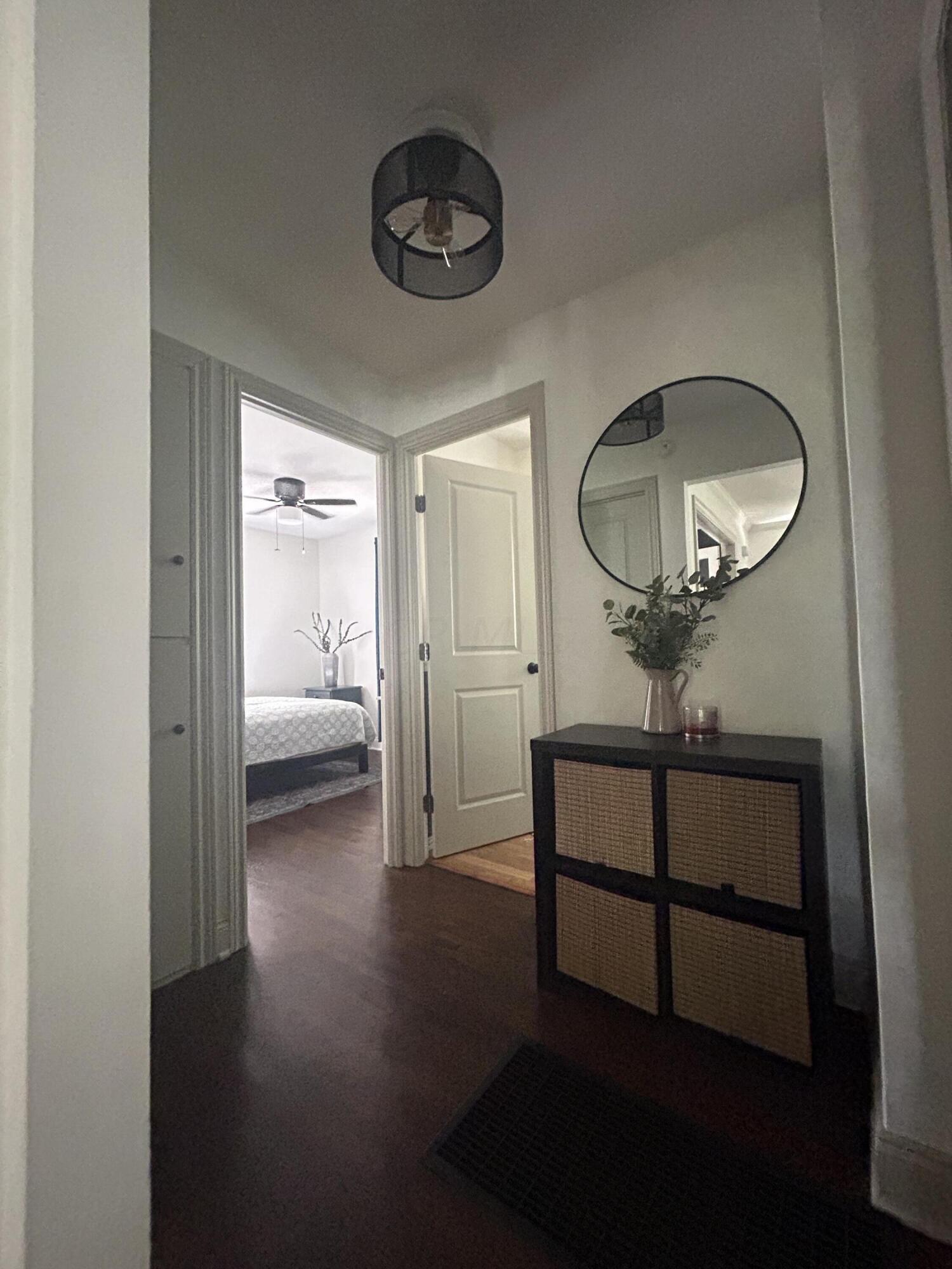 530 Blenheim Road Columbus, OH 43214 - Photo 15 of 51 Hall