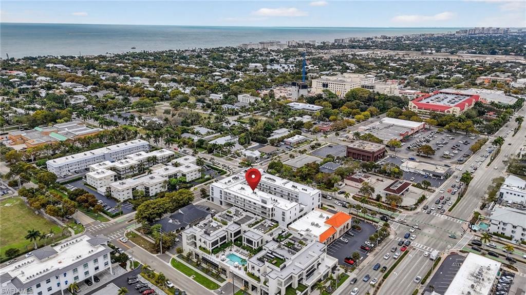 850 Central Avenue, Unit 208 Naples, FL 34102 - Photo 37 of 44 an aerial view of a city
