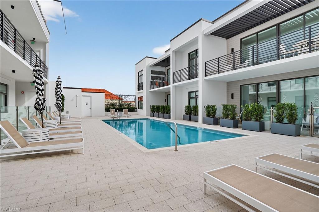 850 Central Avenue, Unit 208 Naples, FL 34102 - Photo 44 of 44 an outdoor view with patio