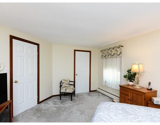 146 Hackensack Road Boston, MA 02467 - Photo 9 of 25 Gallery Image 9