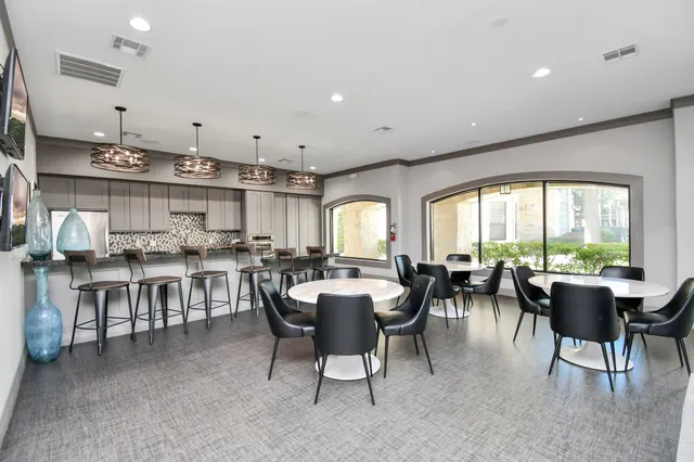 $1,193 | 6777 Sommerall Drive, Unit 1636, Houston, TX 77084