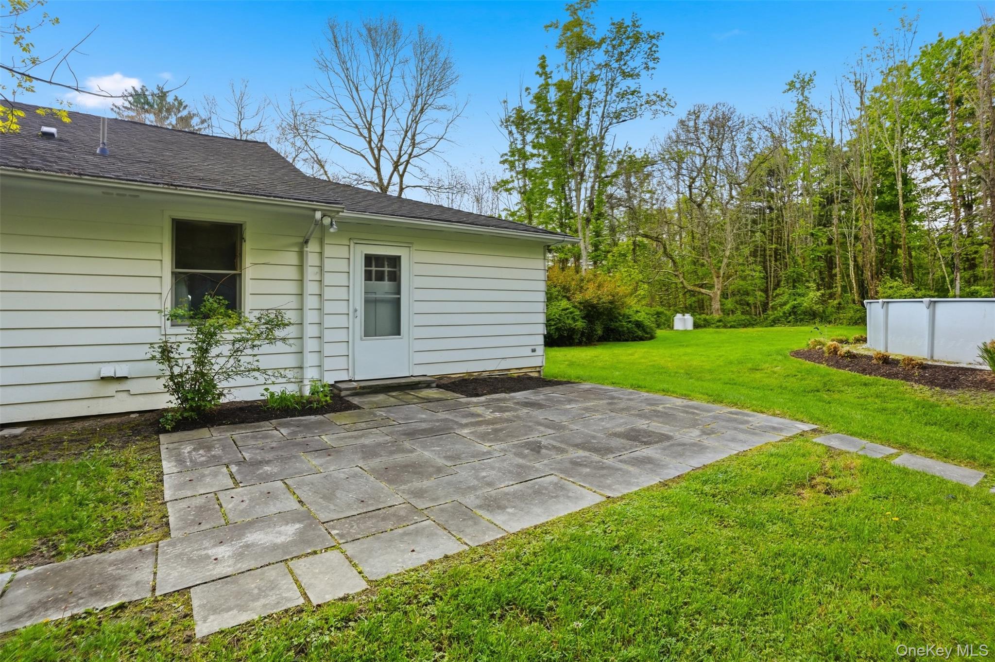 435 Samsonville Road Kerhonkson, NY 12446 - Photo 33 of 37 a front view of a house with garden