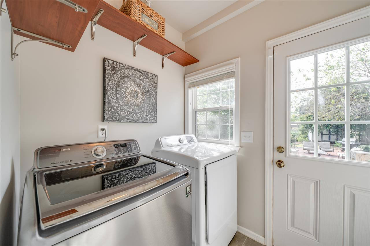 406 Pershing Road Raleigh, NC 27608 - Photo 19 of 30 Laundry room
