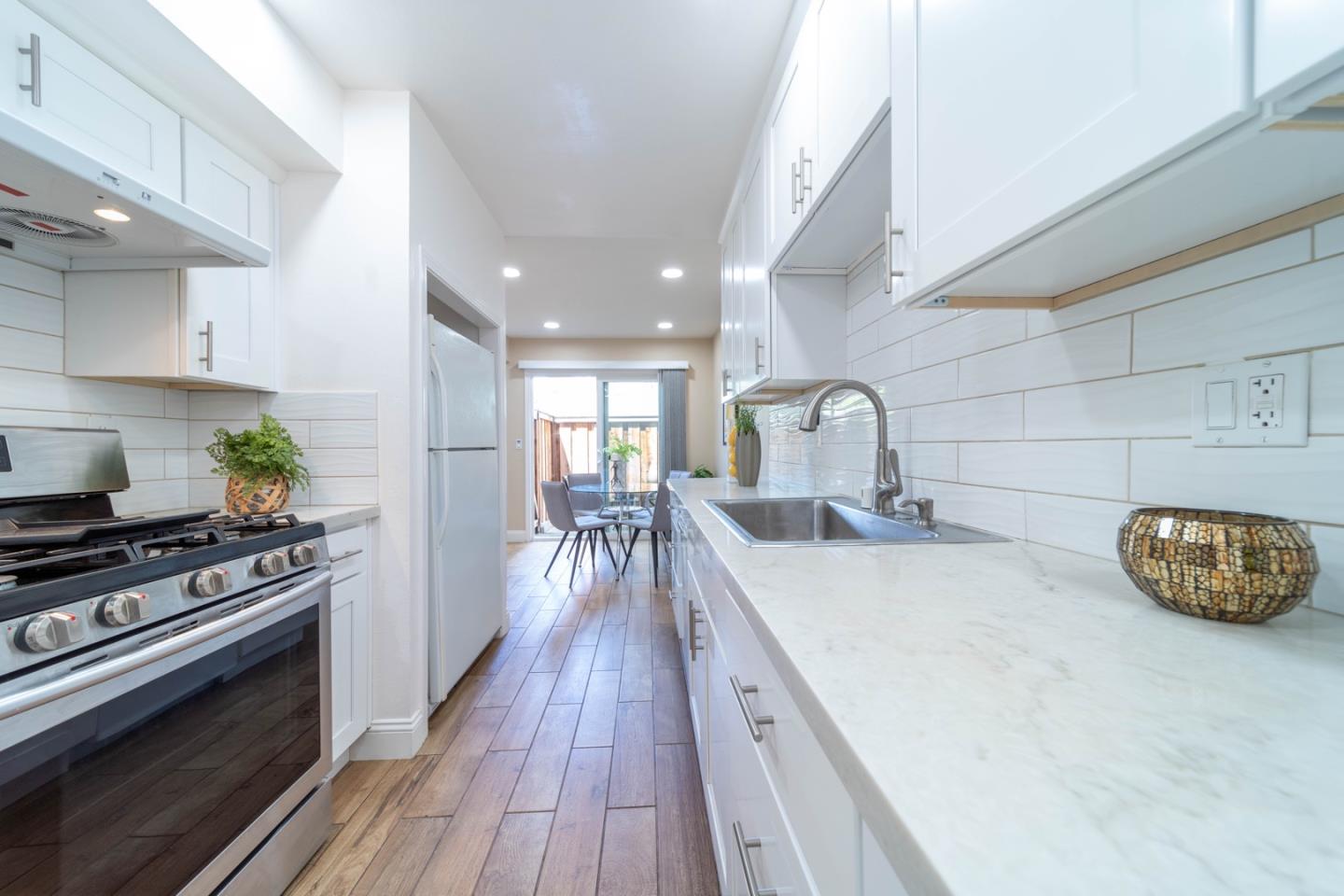 312 Rio Verde Place, Unit 2 Milpitas, CA 95035 - Photo 27 of 35 Gallery Image 27
