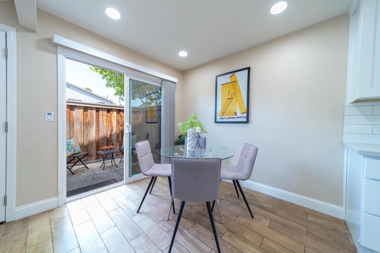 312 Rio Verde Place, Unit 2 Milpitas, CA 95035 - Photo 4 of 35 Gallery Image 4